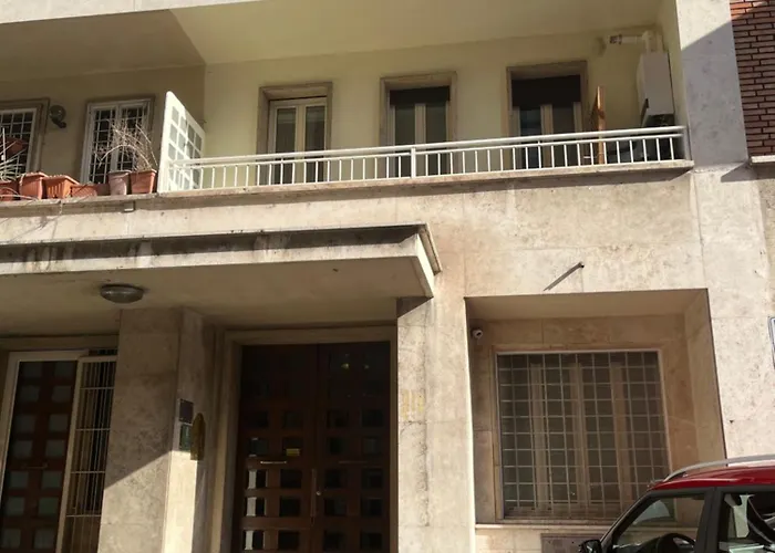 Monti Deluxe Apartment